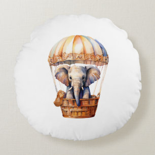 Schattigee olifant rijden in een hete luchtballon rond kussen