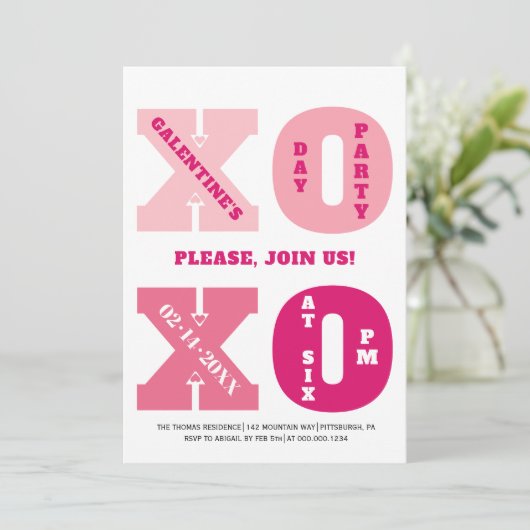 Schattigee ombre roze HOHO Galentine's Day party Kaart (Staand voorkant)