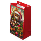 Schattigee, ondeugende kat in de kerstboom klein cadeauzakje (Achterkant Gekanteld)