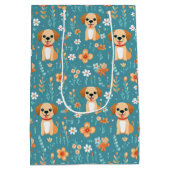 Schattigee Oranje Puppy Flowers Medium Cadeauzakje (Achterkant)