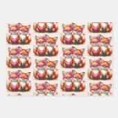 Schattigee Oranje vossen in liefdespatroon Inpakpapier Vel (Voorkant 2)