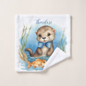 Schattigee otter gepersonaliseerde jongen bad handdoek (Wasdoekje)