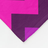 Schattigee Paarse Roze Chevrons Grote Fleece Deken (Hoek)