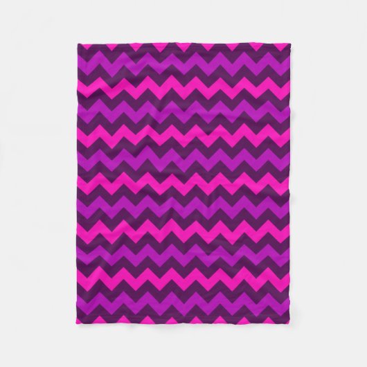 Schattigee Paarse Roze Chevrons Kleine Fleece Deke Deken (Voorkant)