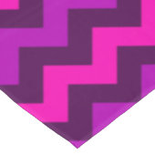Schattigee Paarse roze Chevrons Medium Tafelkleed (Gekanteld)