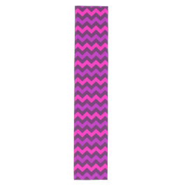 Schattigee Paarse Roze Chevrons Medium Tafelloper