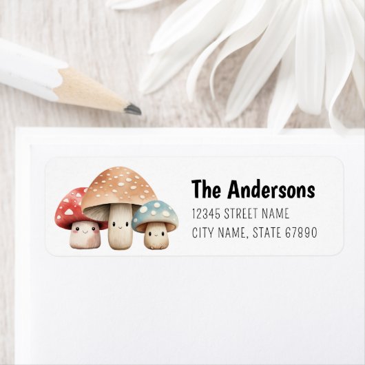 Schattigee paddenstoelenfamilie retour adreslabels etiket (Insitu)