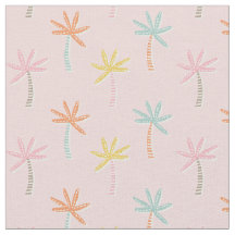 Schattigee Palmbomen op lichtroze achtergrond