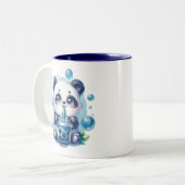 Schattigee Panda en Blue Boba Bubble Tea Tweekleurige Koffiemok (Voorkant links)