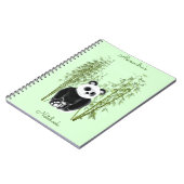 Schattigee Panda Zittend in Bamboe Notitieboek (Linkerzijde)