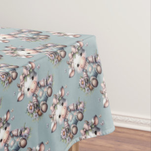 Schattigee Pastel Baby Koe in Overalls met Bloemen Tafelkleed