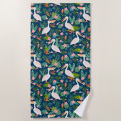 Schattigee pelikanen kleurrijke tropische bloemmot strandlaken (Voorkant)