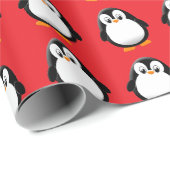 Schattigee Pinguïn Cartoon Custom Winter Red Cadeaupapier (Rol Hoek)