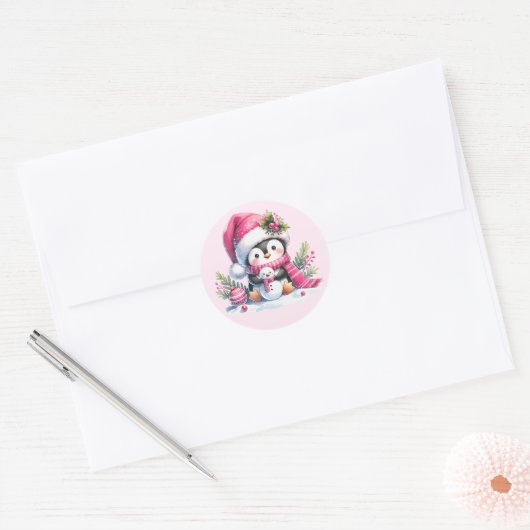 Schattigee Pinguïn en Sneeuwman Roze Kerst Ronde Sticker (Envelop)