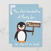 Schattigee Pinguïn met Gestreepte Sjaal Uitnodiging Briefkaart (Voorkant / Achterkant)