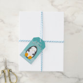 Schattigee pinguïn op ijsblauwe Cartoon Kerst Cadeaulabel (Met Touw)