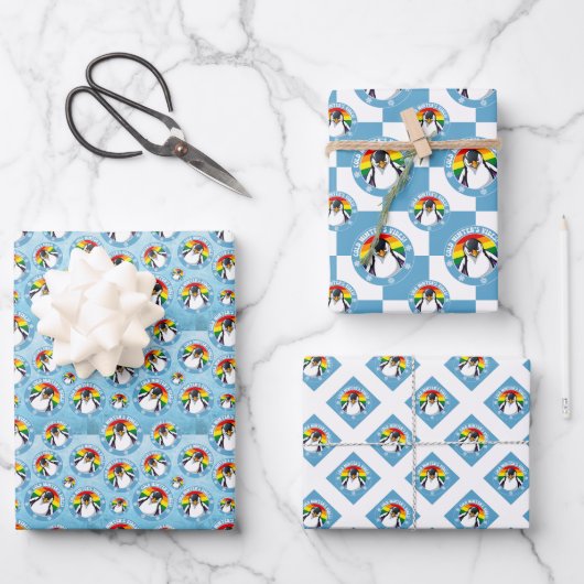 Schattigee Pinguïn op Rainbow Flag Achtergrond Inpakpapier Vel (Voorkant)