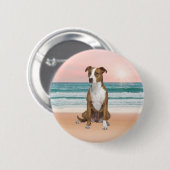 Schattigee Pitbull Dog Zittend op het strand met z Ronde Button 5,7 Cm (Voorkant /achterkant)