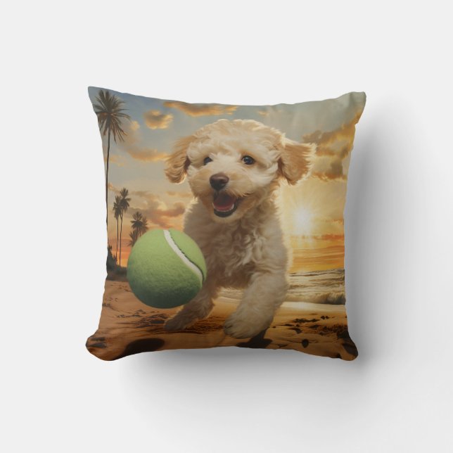 🐕 Schattigee poedel puppy met tennisballen op het Kussen (Voorkant)