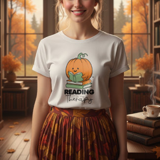 Schattigee pompoen die een boek vasthoudt, herfst  t-shirt