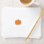 Schattigee pompoen, glimlachend. Halloween. Etiket (Insitu)