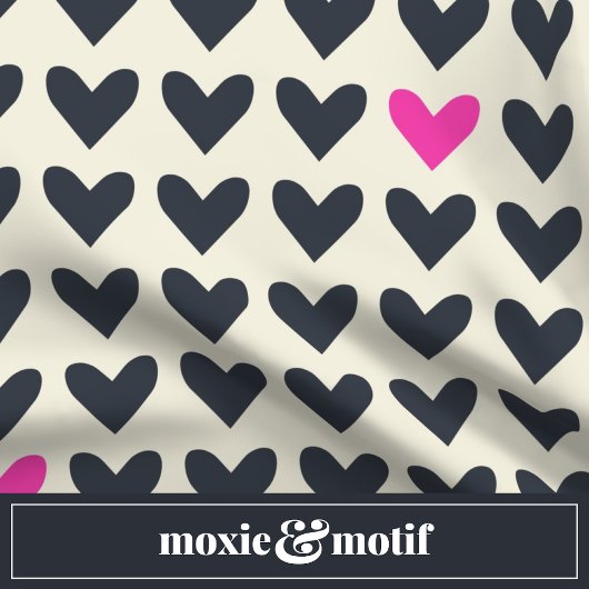 Schattigee Pop Art Hearts in Mod Dark Grey en Hot  Ronde Klok