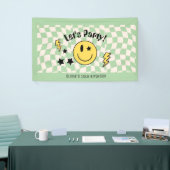 Schattigee Preppy Y2K Sage Groene Retro Verjaardag Spandoek (Beurs)