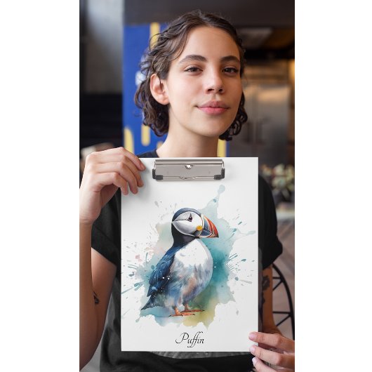 Schattigee puffin in blauwe waterverf klembord