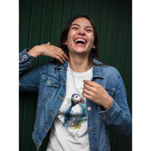 Schattigee puffin in blauwe waterverf t-shirt