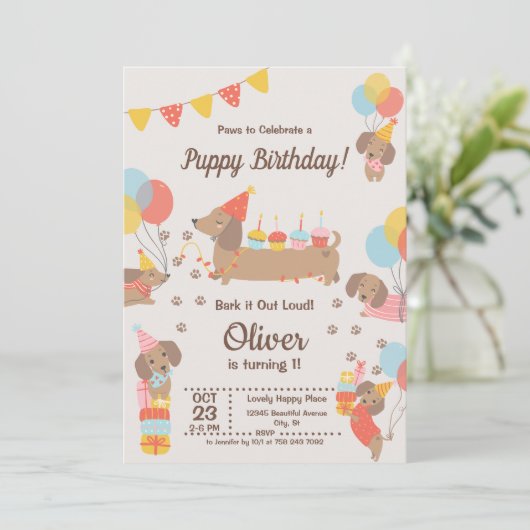 Schattigee Puppy Dogs Dachshund Verjaardagsplechti Kaart (Staand voorkant)