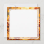 Schattigee puppy hond in herfstbladeren kaart (Achterkant)