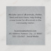 Schattigee puppy in emmer water vierkante visitekaartje (Achterkant)