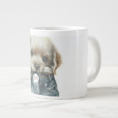 Schattigee puppy in jeans kunstmonogram grote koffiekop (Voorkant rechts)