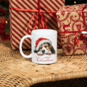 Schattigee puppy met kerstmuts Vrolijk kerstfeest Koffiemok