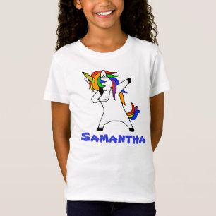 Schattigee Rainbow Dabbing Unicorn gepersonaliseer T-shirt