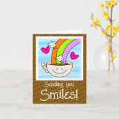 Schattigee regenboog en koffie glimlachen denken a kaart (Gele Bloem)