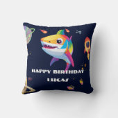Schattigee regenboog Shark Galaxy Rocket verjaarda Kussen (Achterkant)