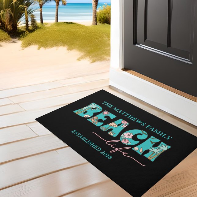Schattigee Retro Beach Life Aangepaste naam Deurmat (Easily personalized this whimsical door mat.)