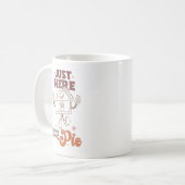 Schattigee retro-Herfst geïnspireerd "Just Here fo Koffiemok (Voorkant links)