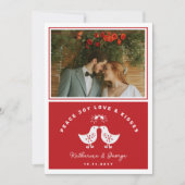 Schattigee Retro Kissing Chicks Peace Joy Love Kis Feestdagenkaart (Voorkant)