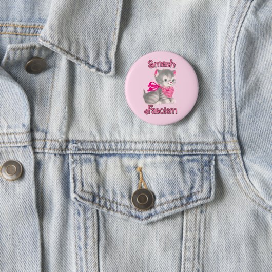 Schattigee retro kitten - smash fascisme ronde button 5,7 cm (In situ)