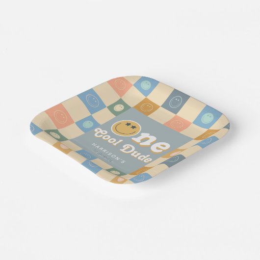 Schattigee Retro One Cool Dude Boys 1e Verjaardag Papieren Bordje (Gebogen)