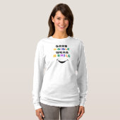 Schattigee Retro Typografie Giggle & Smile Eenvoud T-shirt (Voorkant volledig)