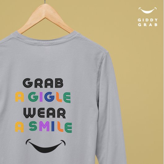 Schattigee Retro Typografie Giggle & Smile Eenvoud T-shirt