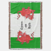 Schattigee rode draken op groene en witte deken (Voorkant Verticaal)