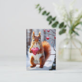 Schattigee Rode Eekhoorn Holding Boxed Heart Visitekaartje (Staand voorkant)