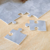 Schattigee rode japanse akita in de sneeuw met gri legpuzzel (Zijkant)