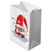 Schattigee Rode Kleine Gnome Valentijnsdag Gift Ba Medium Cadeauzakje (Voorkant Gekanteld)