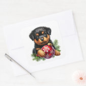 Schattigee Rottweiler puppy met kerstversiering Vierkante Sticker (Envelop)