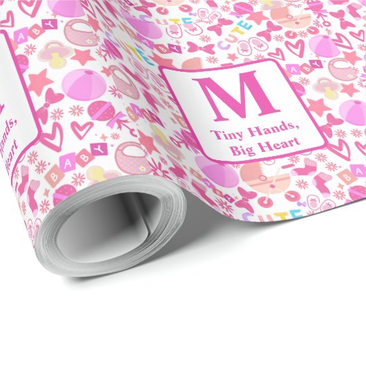 Schattigee Roze Baby Meisje Kwekerij Patroon geper Cadeaupapier (Rol Hoek)